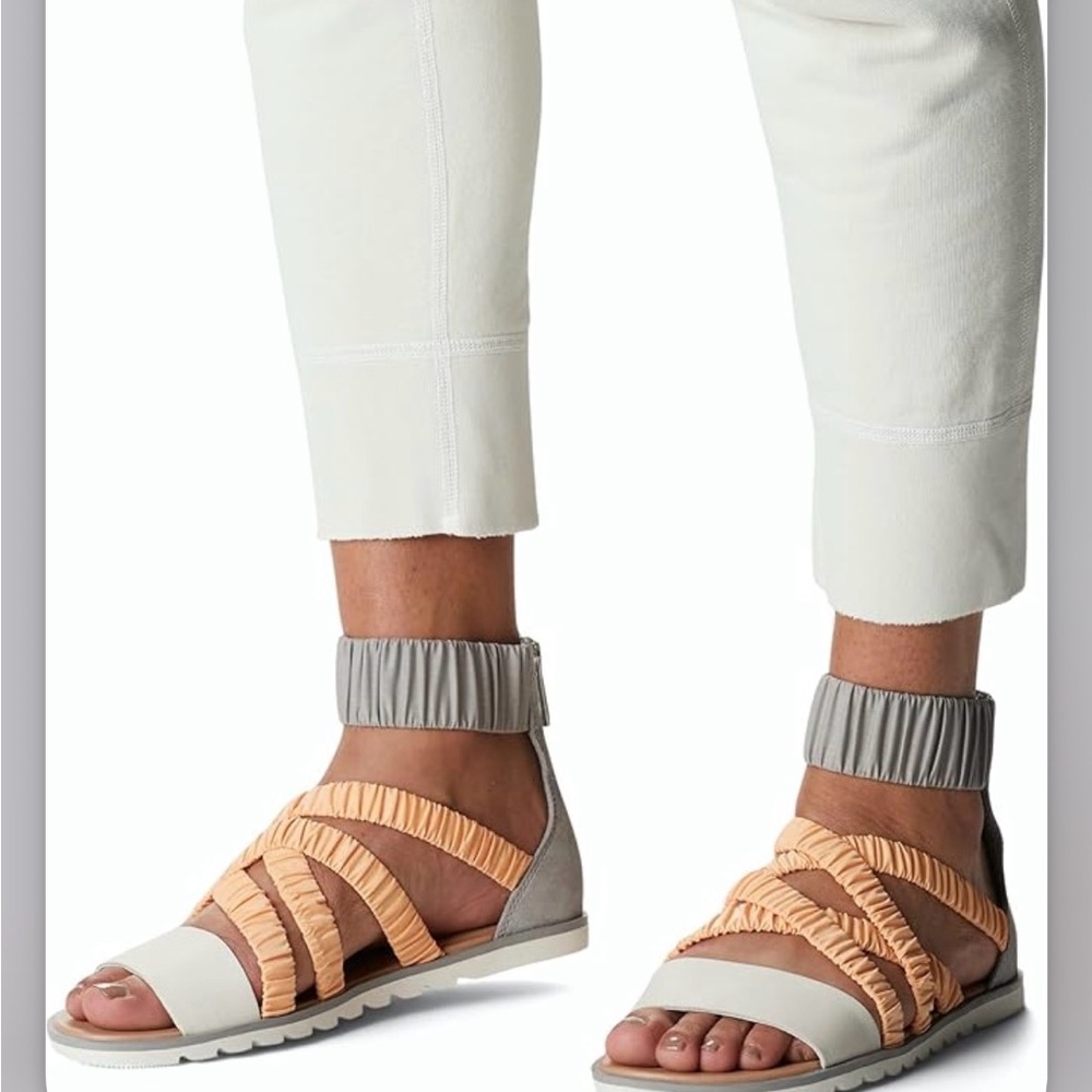 Neutral Peach Strappy Women’s Sandals